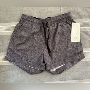 NWT lululemon spring break away short size 8
